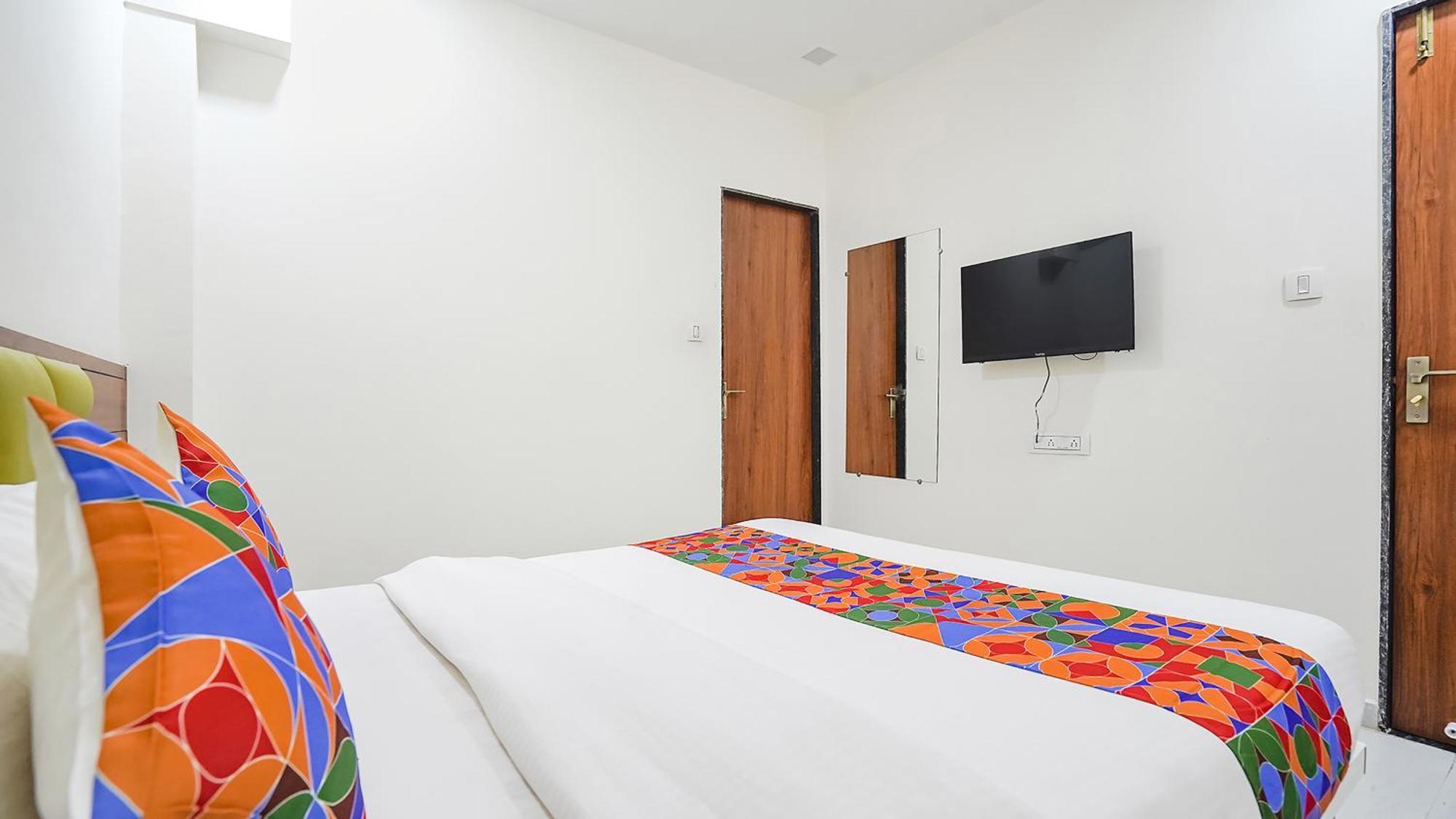 Fabhotel Vishala In أحمد أباد المظهر الخارجي الصورة