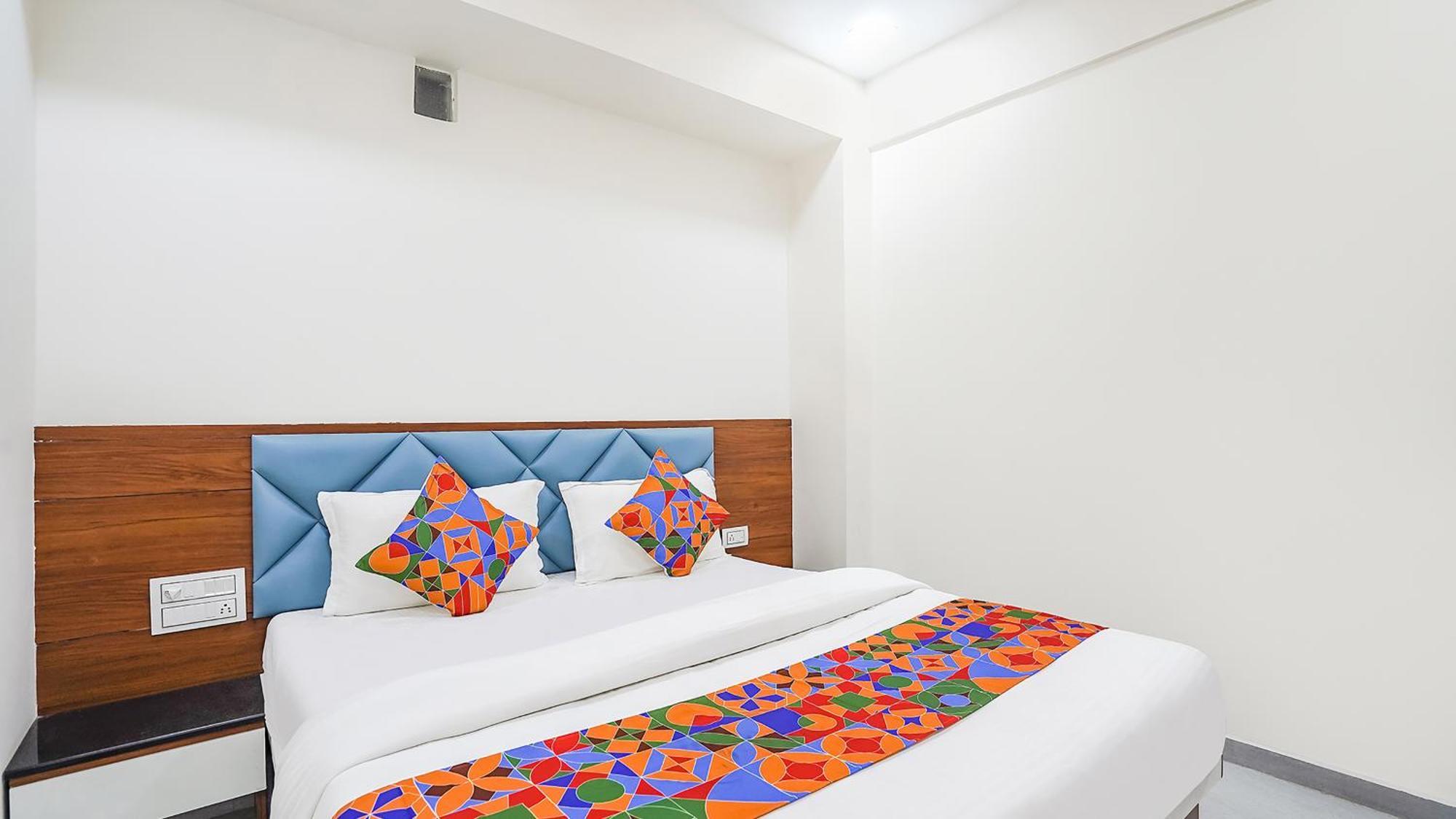Fabhotel Vishala In أحمد أباد المظهر الخارجي الصورة