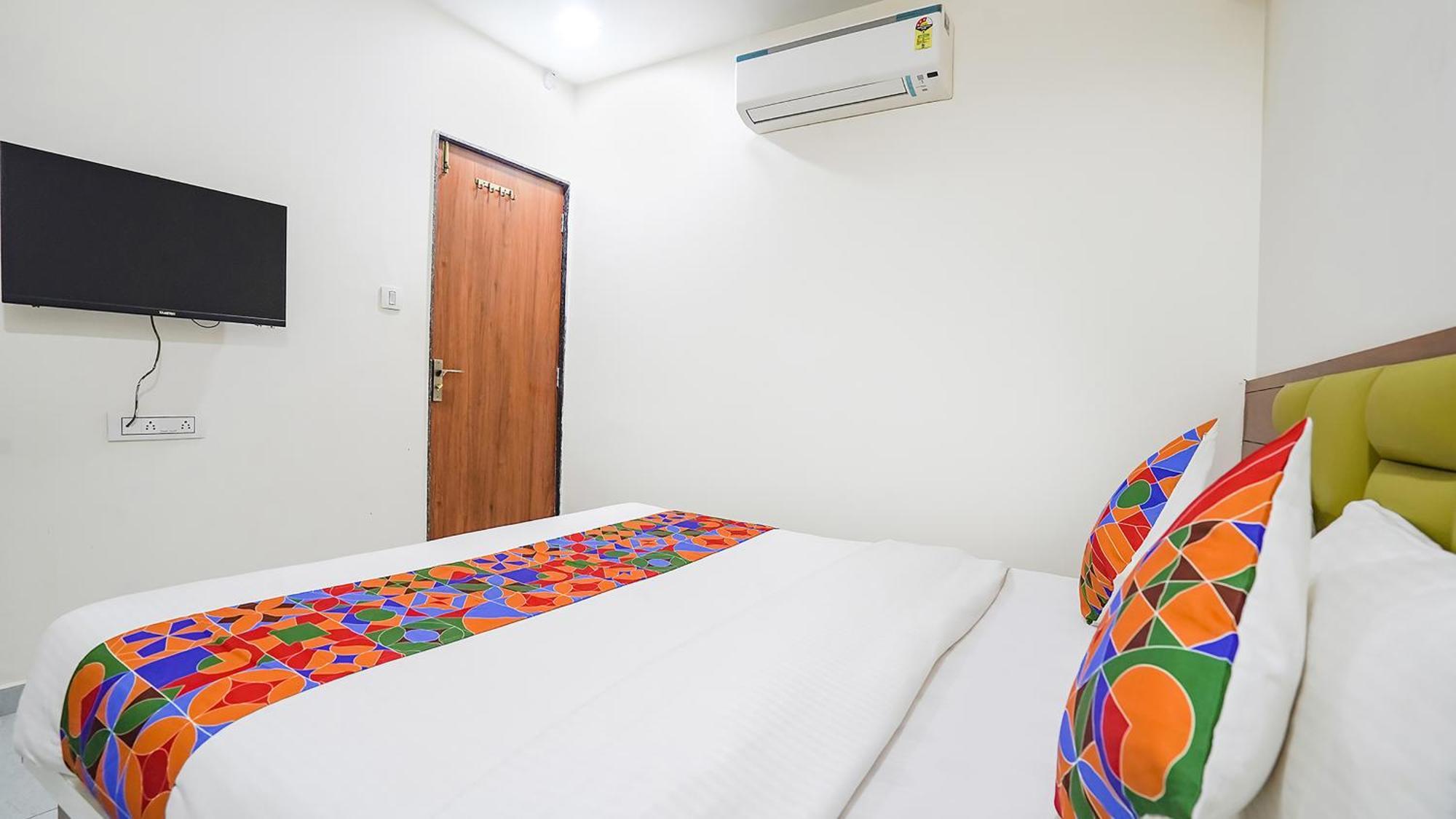 Fabhotel Vishala In أحمد أباد المظهر الخارجي الصورة