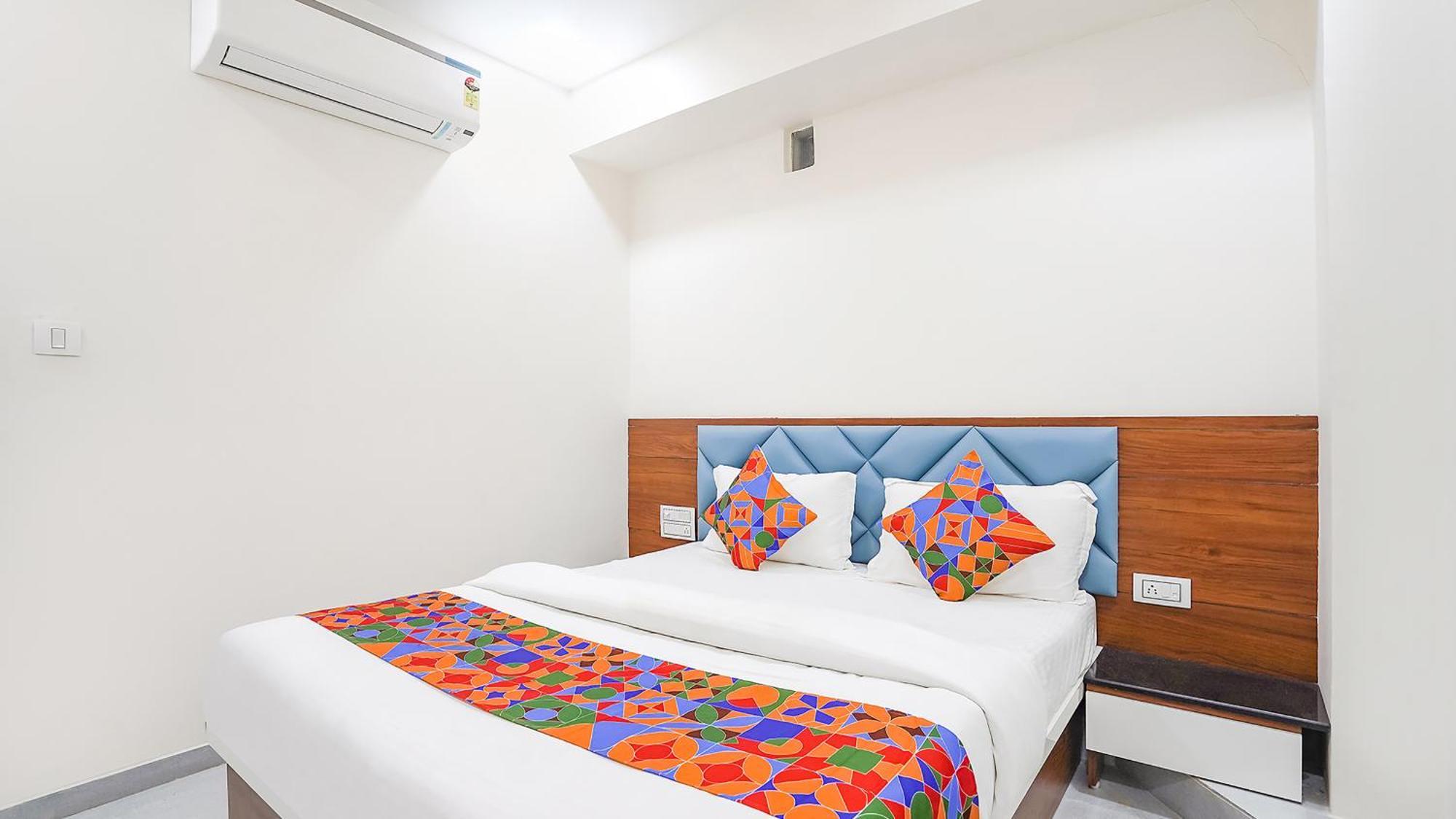 Fabhotel Vishala In أحمد أباد المظهر الخارجي الصورة