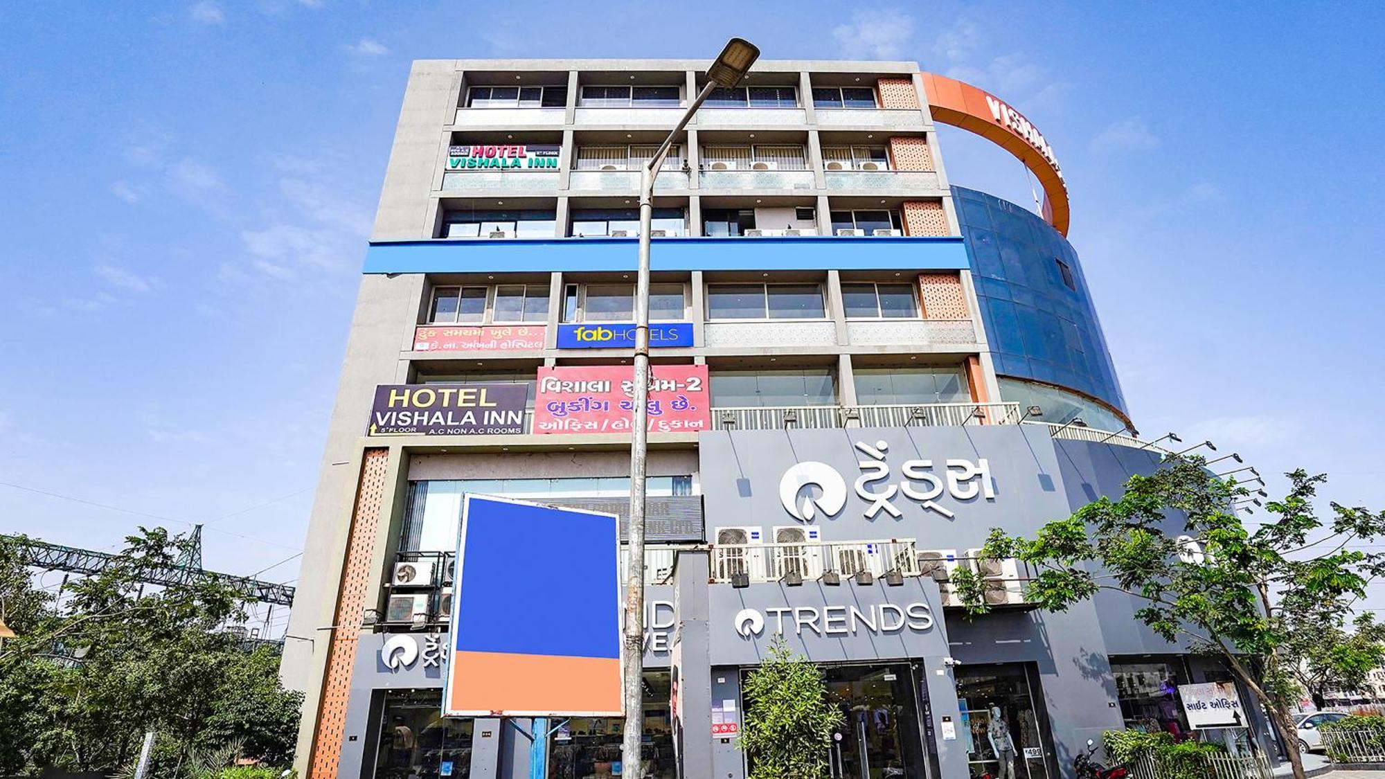 Fabhotel Vishala In أحمد أباد المظهر الخارجي الصورة