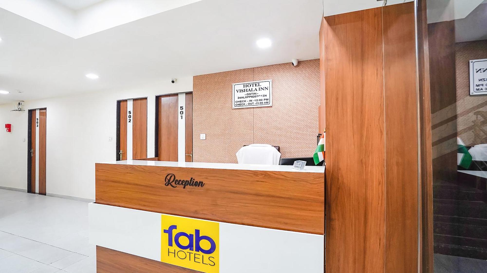 Fabhotel Vishala In أحمد أباد المظهر الخارجي الصورة